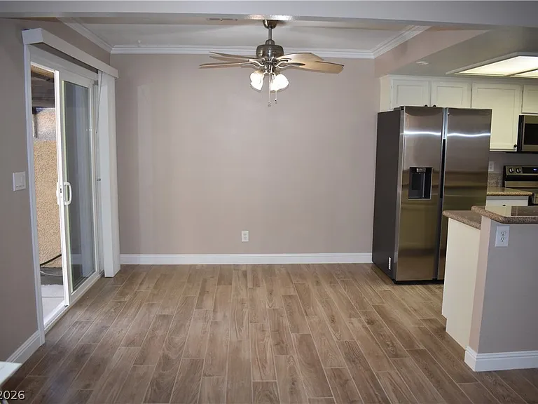 717 Nectarine Ct #0 — Photo 8