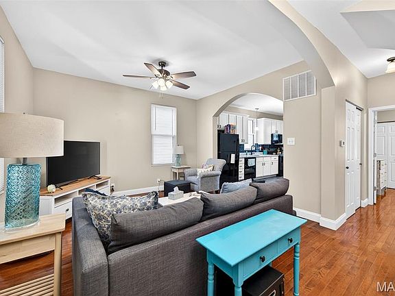 5th image of 4448 Itaska St