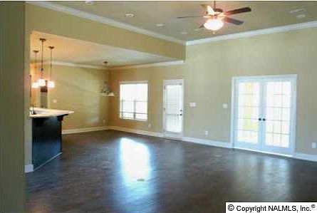5th image of 2622 Park Hampton Dr