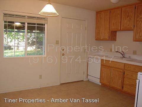 2nd image of 3929 Ramsey Dr