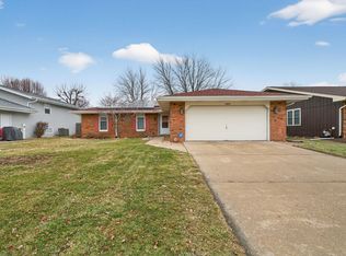 668 Cassie Dr, Joliet, IL 60435