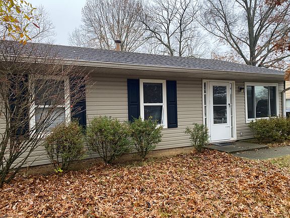 2nd image of 2719 Cranston Dr