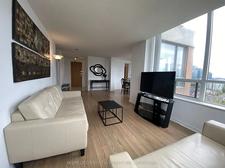 9 Northern Heights Dr #LPH4 — Photo 4