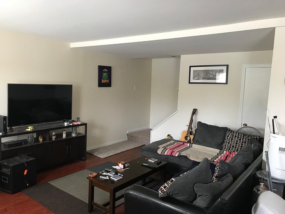 Living Room (As you open the door)