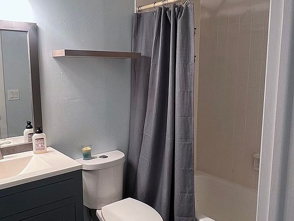 2nd image of 3906 SE 11th Pl APT 606