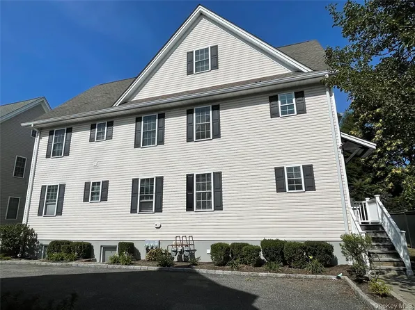 30 High St APT B, Rye, NY 10580