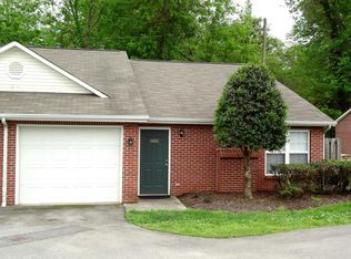 6806 Spring Glen Way, Knoxville, TN 37919