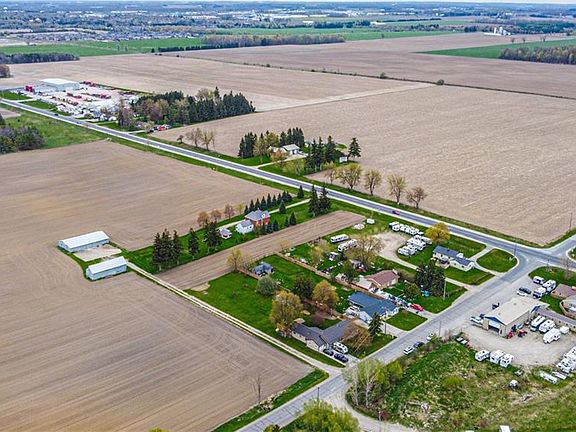 2nd image of 4011 Road 125