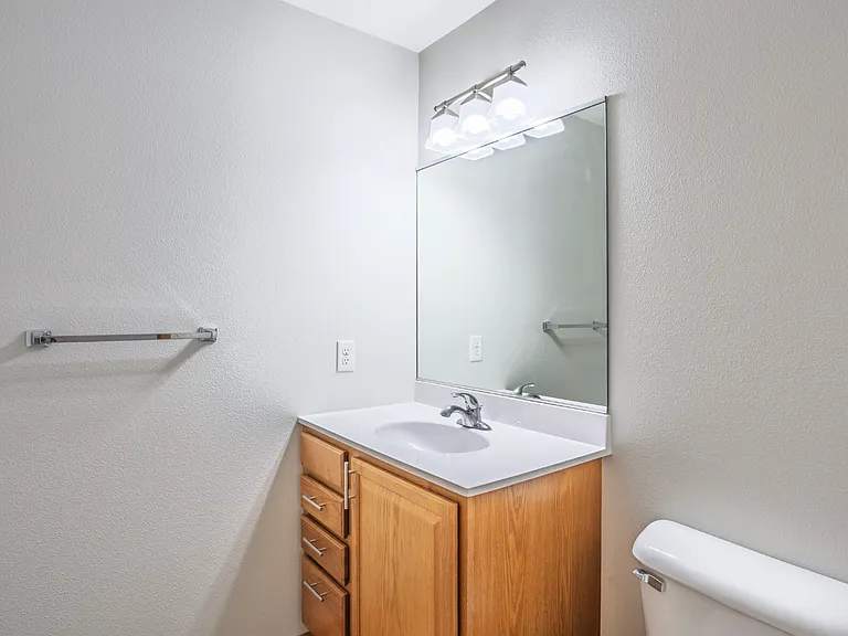 825 Hawkeye Dr #825 — Photo 9