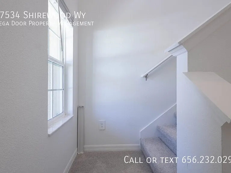 17534 Shirewood Way — Photo 6