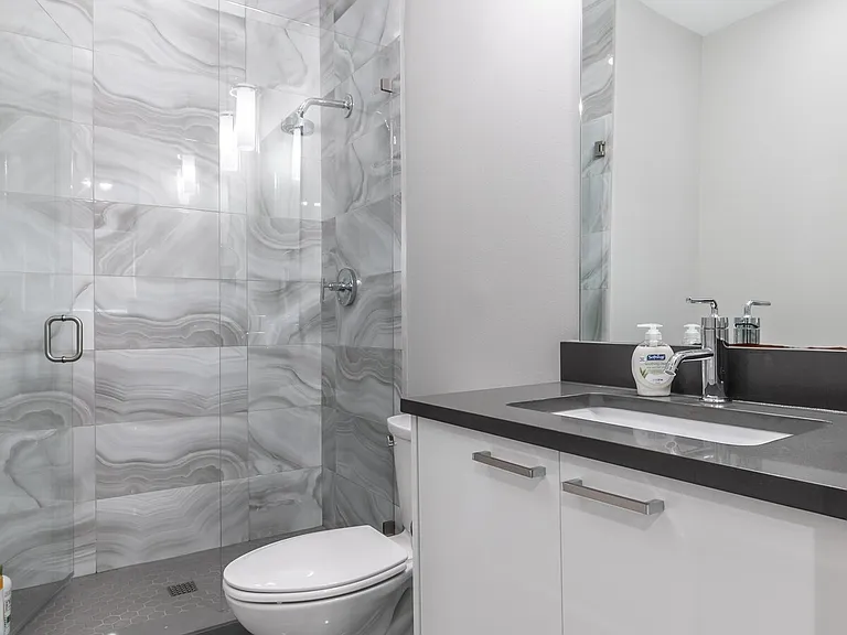1112 Galveston Ave #4 — Photo 16
