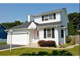 418 Westgate Ter, Streamwood, IL