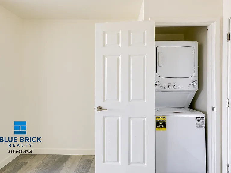 4324 S Vermont Ave #502 — Photo 16