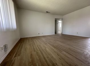 2120 Park Way APT 18, Bakersfield, CA 93304