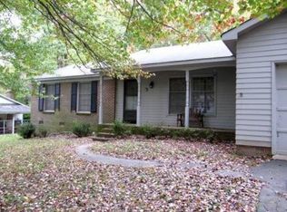 709 Northclift Dr, Raleigh, NC 27609