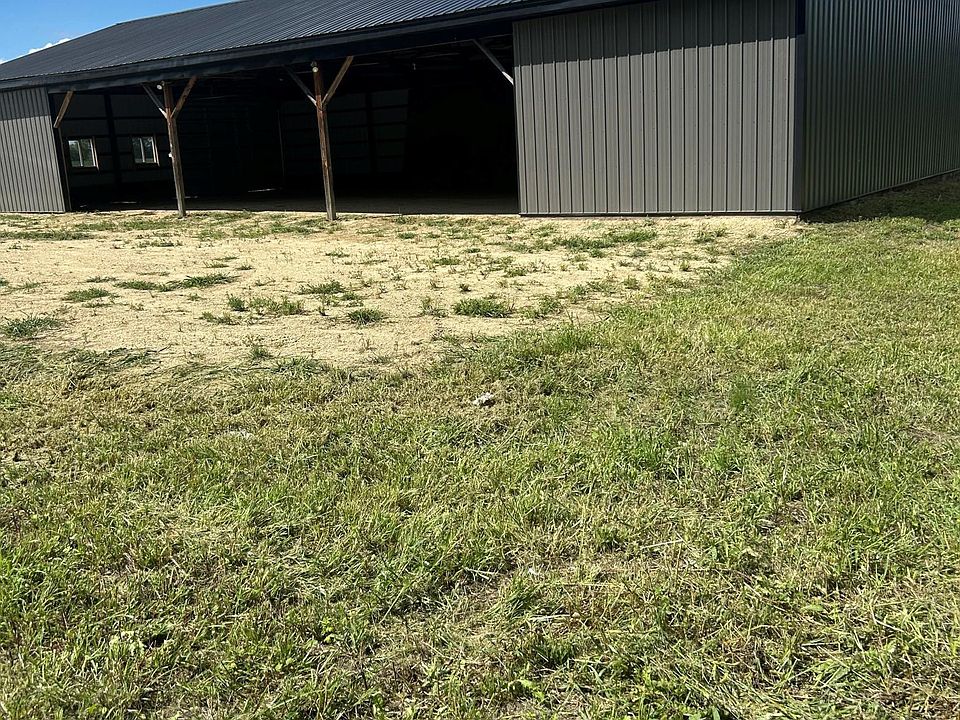 1st image of 330th St E