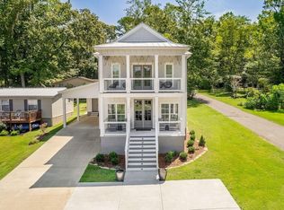102 Shore Line Dr, Eclectic, AL 36024