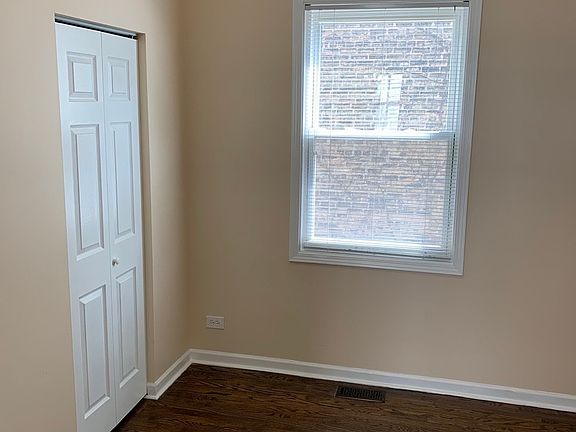 3rd image of 3251 W Berteau Ave #1