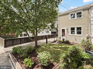 5403 8th Pl S, Arlington, VA 22204