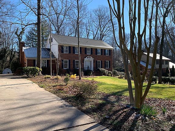 2nd image of 618 Westminster Dr