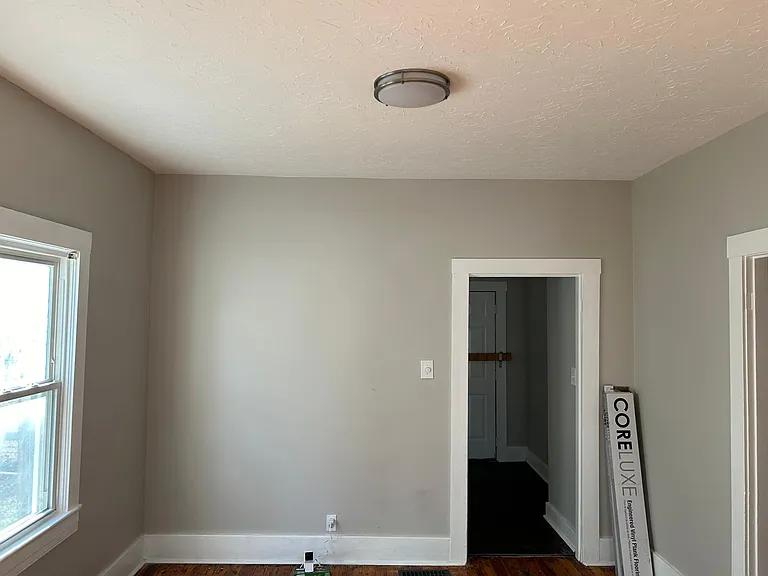 310 W Kenton St — Photo 9