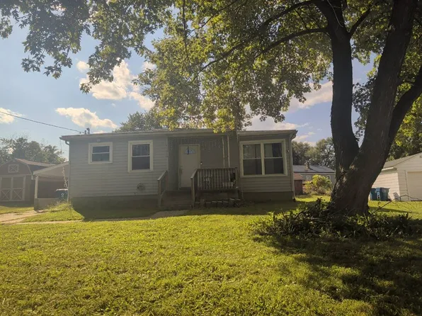 1910 Burling Dr, Alton, IL 62002