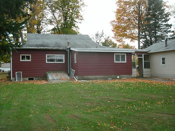 5th image of 2037 Royal St