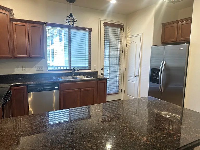 7329 S Shelby View Dr — Photo 5