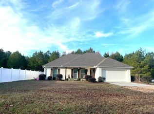 626 New Hope Rd, Mount Olive, MS 39119