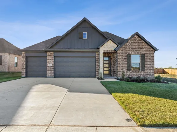 701 Bonnie Rose Ln, Van Alstyne, TX 75495