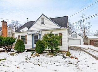 704 E 250th St, Euclid, OH 44132