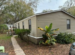 215 Lynn Dr, Saint Marys, GA 31558
