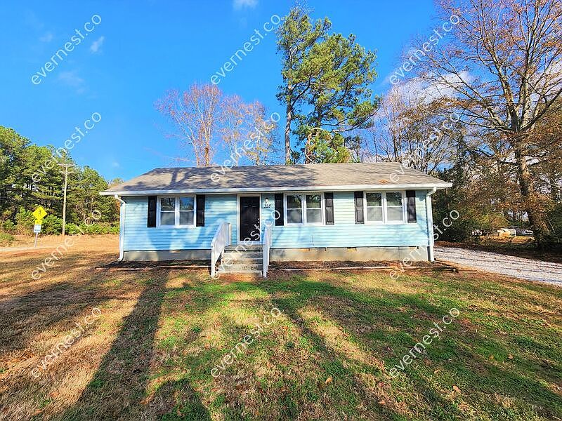 1st image of 328 Glen Iris Dr
