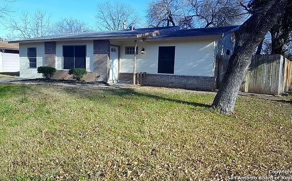 3rd image of 9902 Eveningway Dr