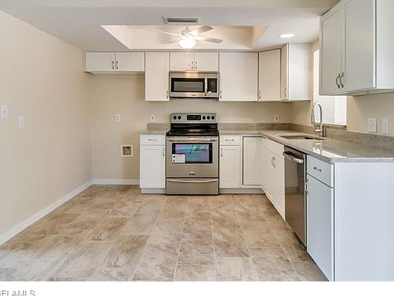 5th image of 3814 SW 7th Ave