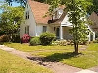507 Kenmore Ave SE photo 1