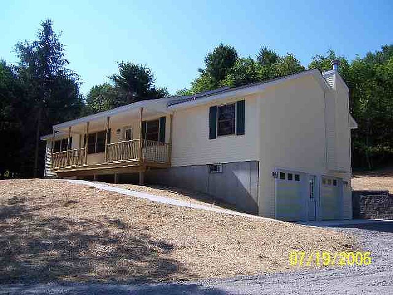 3rd image of 1200 RICKARD HILL Road
