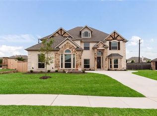 229 Chateau Ave, Kennedale, TX 76060