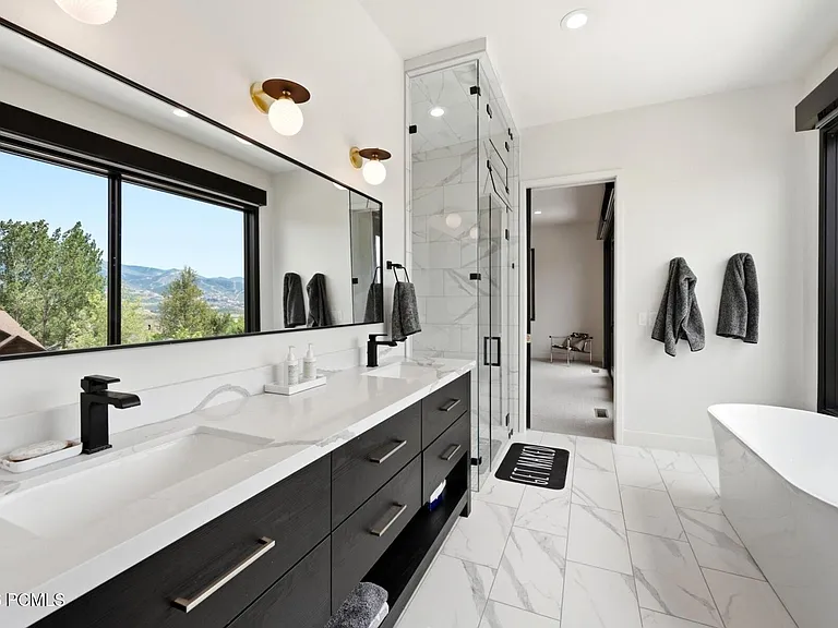 1285 E Lasso Trl — Photo 66