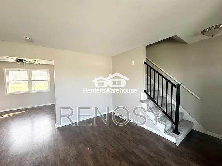 4924 Madison Ave — Photo 7