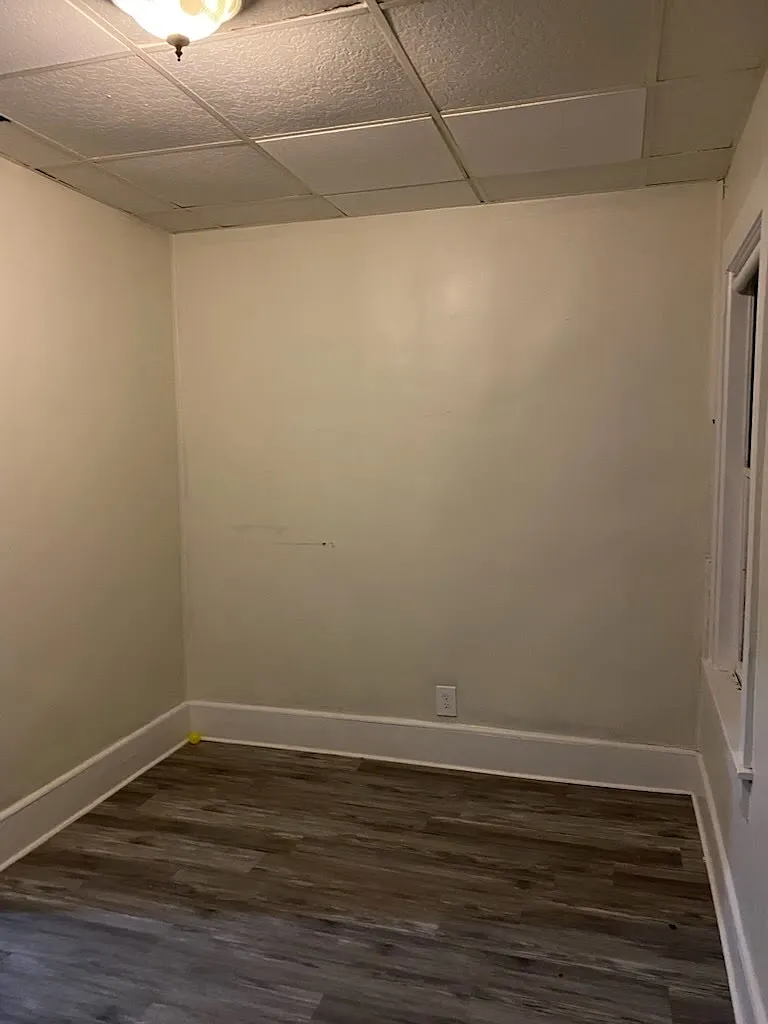 2 bed, 900 sqft, $1,900 — Photo 2