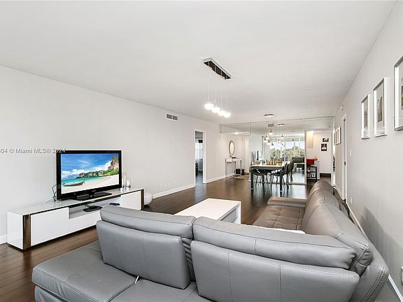 4th image of 4020 W Palm Aire Dr APT 511
