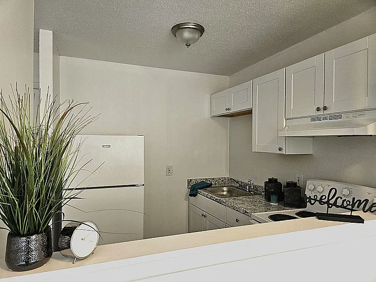 0 Brook St — Photo 6