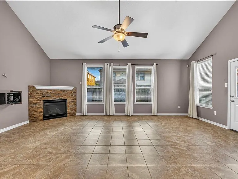 11623 Greensbrook Garden Dr — Photo 11