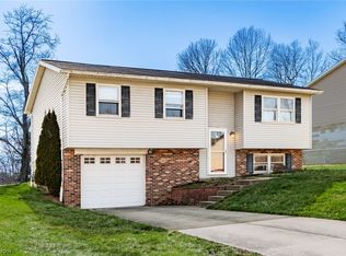5905 Hillandale Dr, Nashport, OH