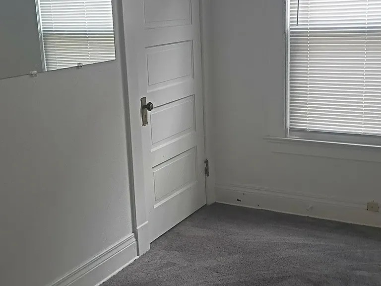 1122 Pinewood Ave — Photo 10