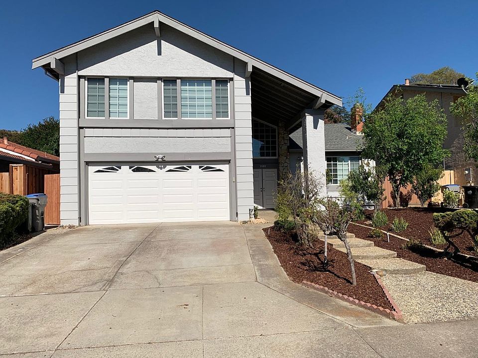 1st image of 3088 Autumnwood Ct