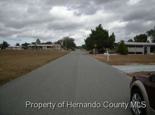 5th image of 9814 Scepter Ave