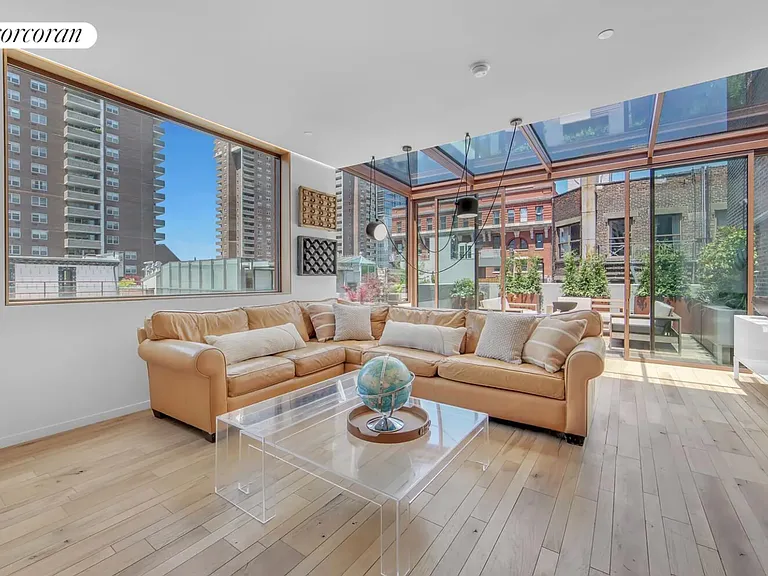 18 Harrison St #PENTHOUSE — Photo 4