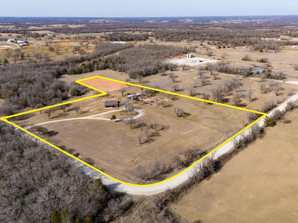 1501 Huddleston Rd, Sunset, TX 76270